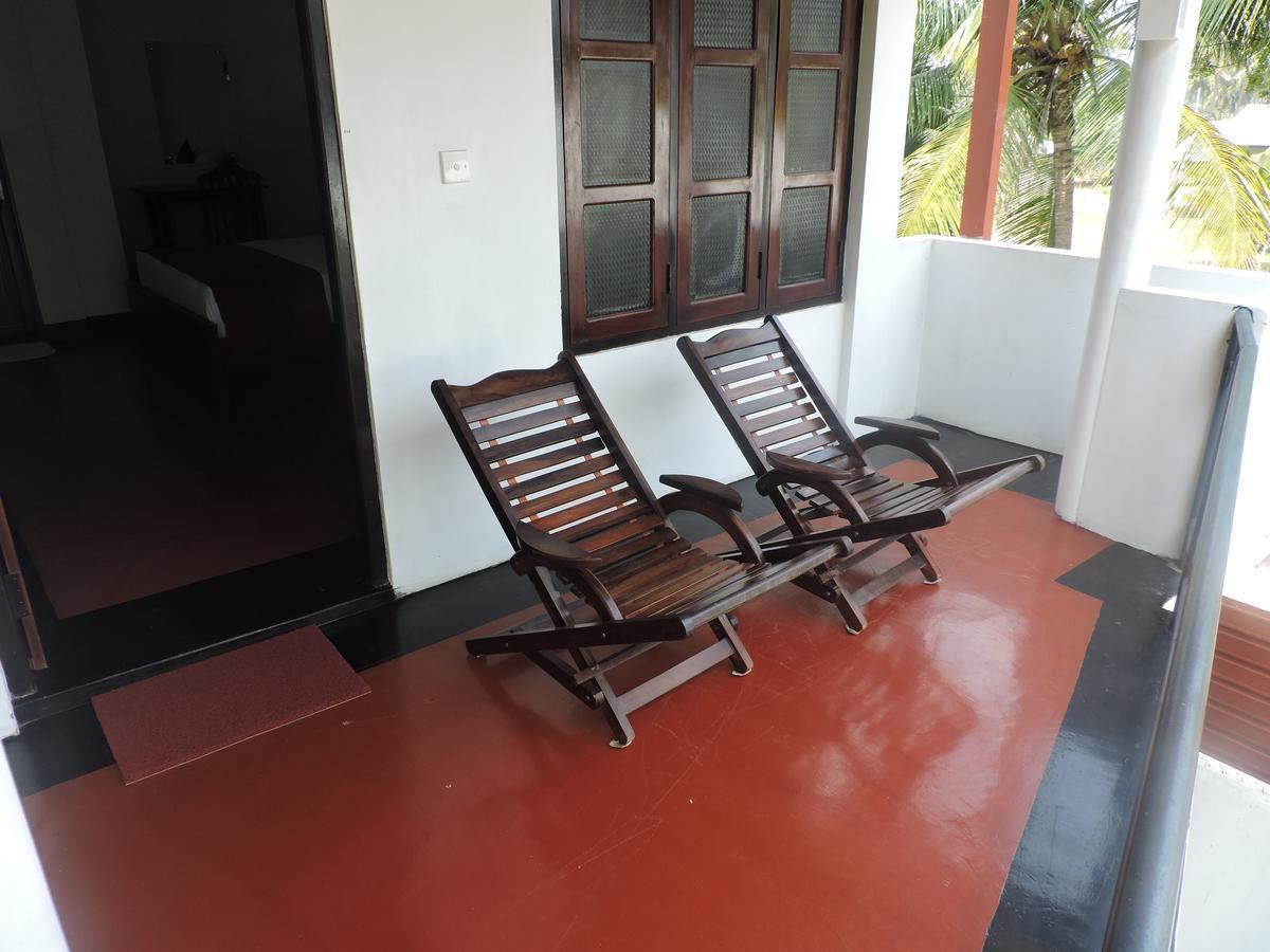 Crescent Sea Resort Nilaveli Exterior foto