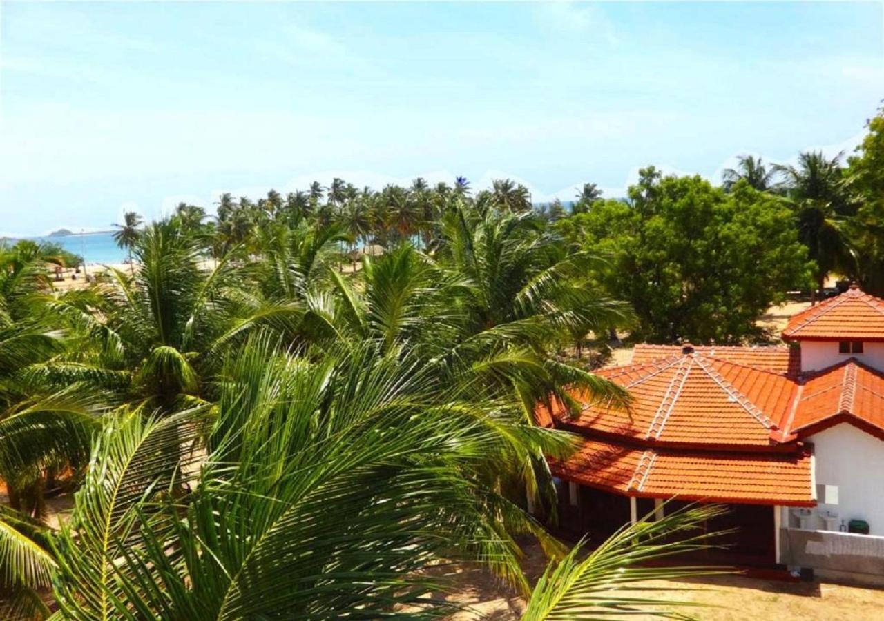 Crescent Sea Resort Nilaveli Exterior foto